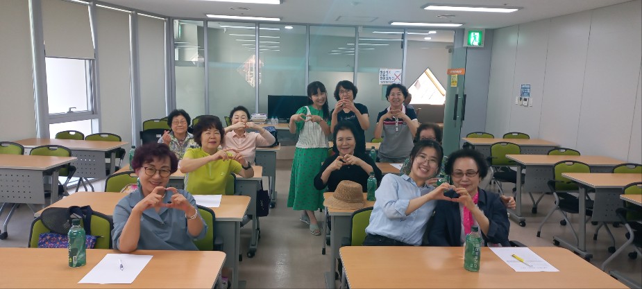 [7월] 인형극봉사단-실버라이트 전문교육  15회기